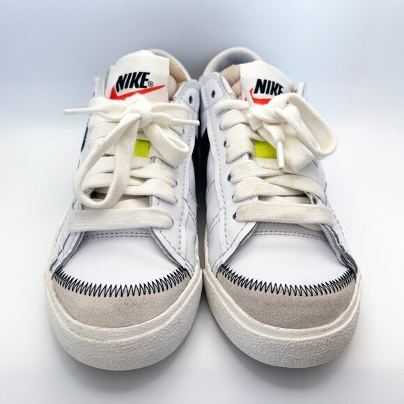 Nike Blazer Low '77 Jumbo White Black Sneakers 10 - Picture 3 of 8